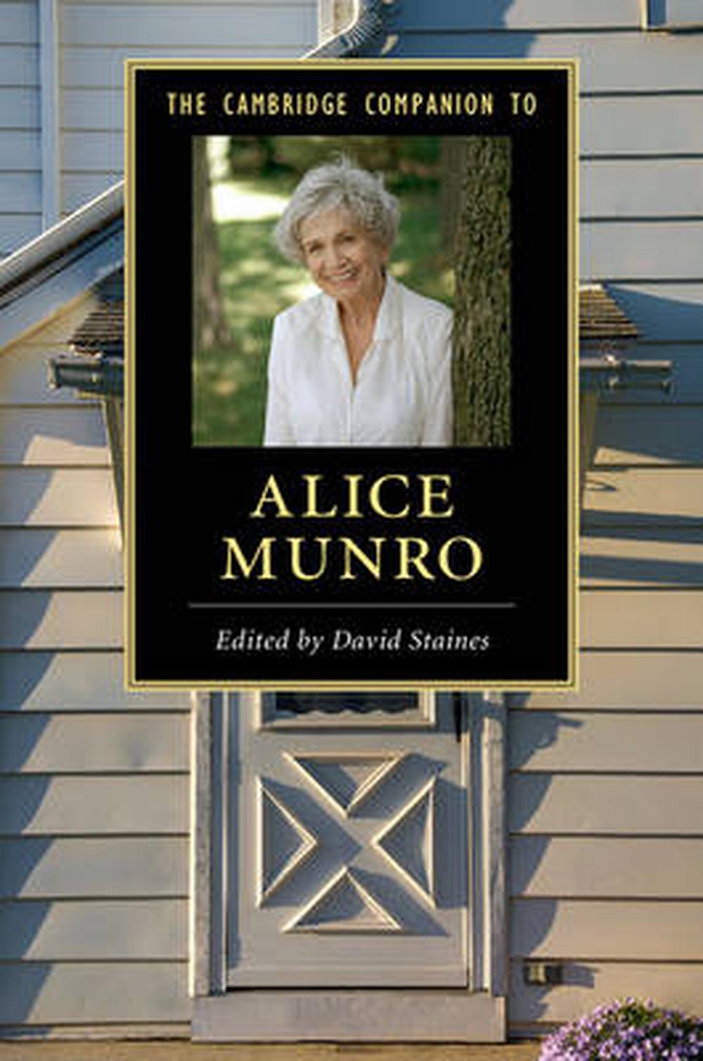 the moons of jupiter alice munro review