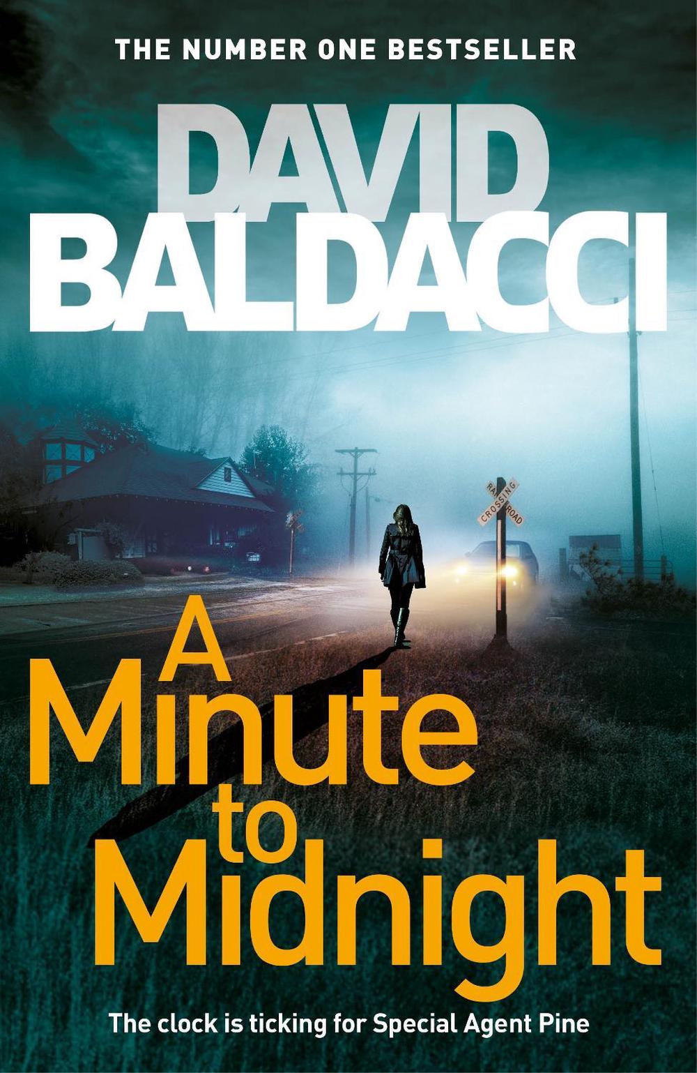 A Minute to Midnight: An Atlee Pine Novel 2 by David ...