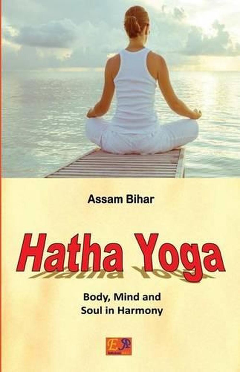 illustrated hatha yoga book satchidananda